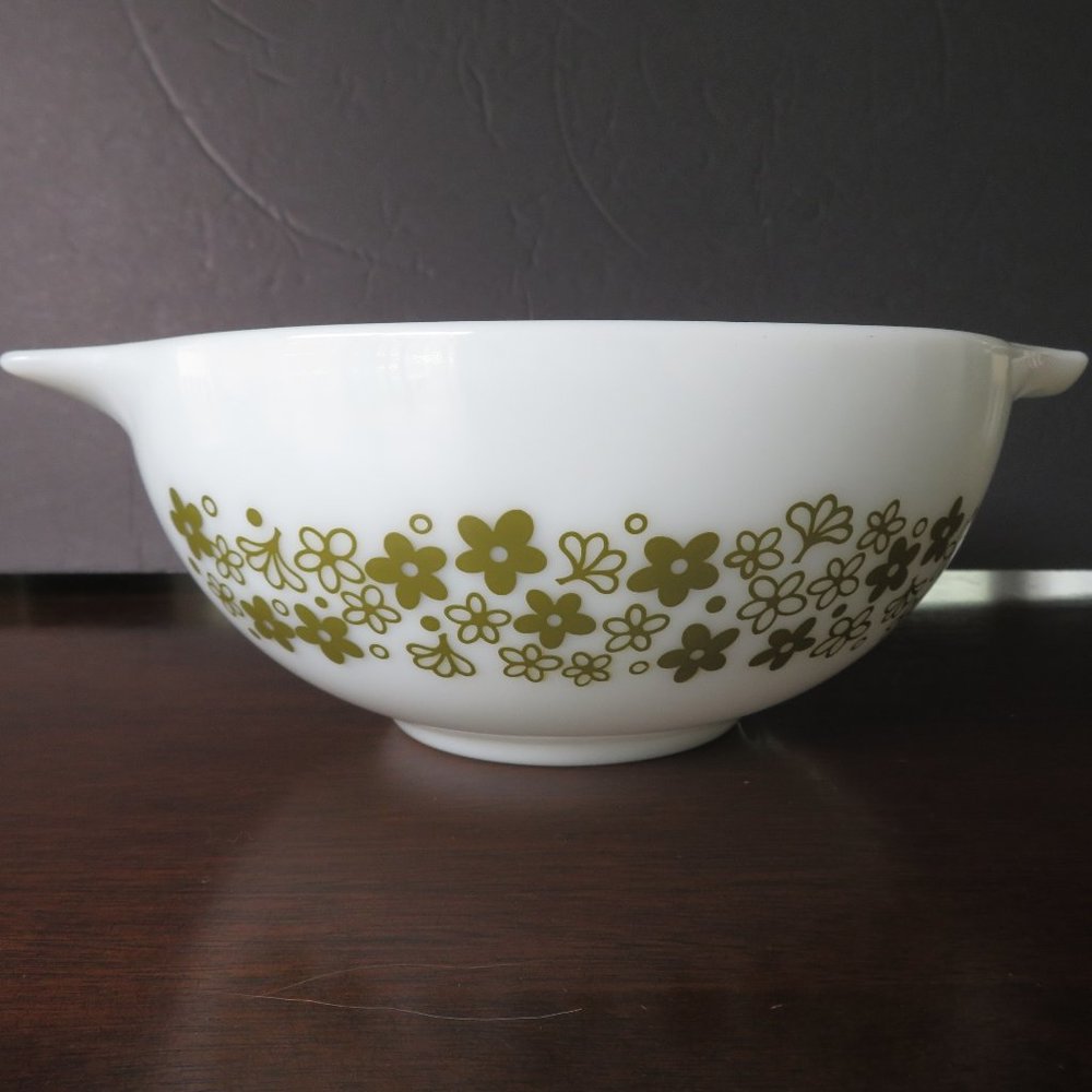Pyrex Spring Blossom Mixing Bowl